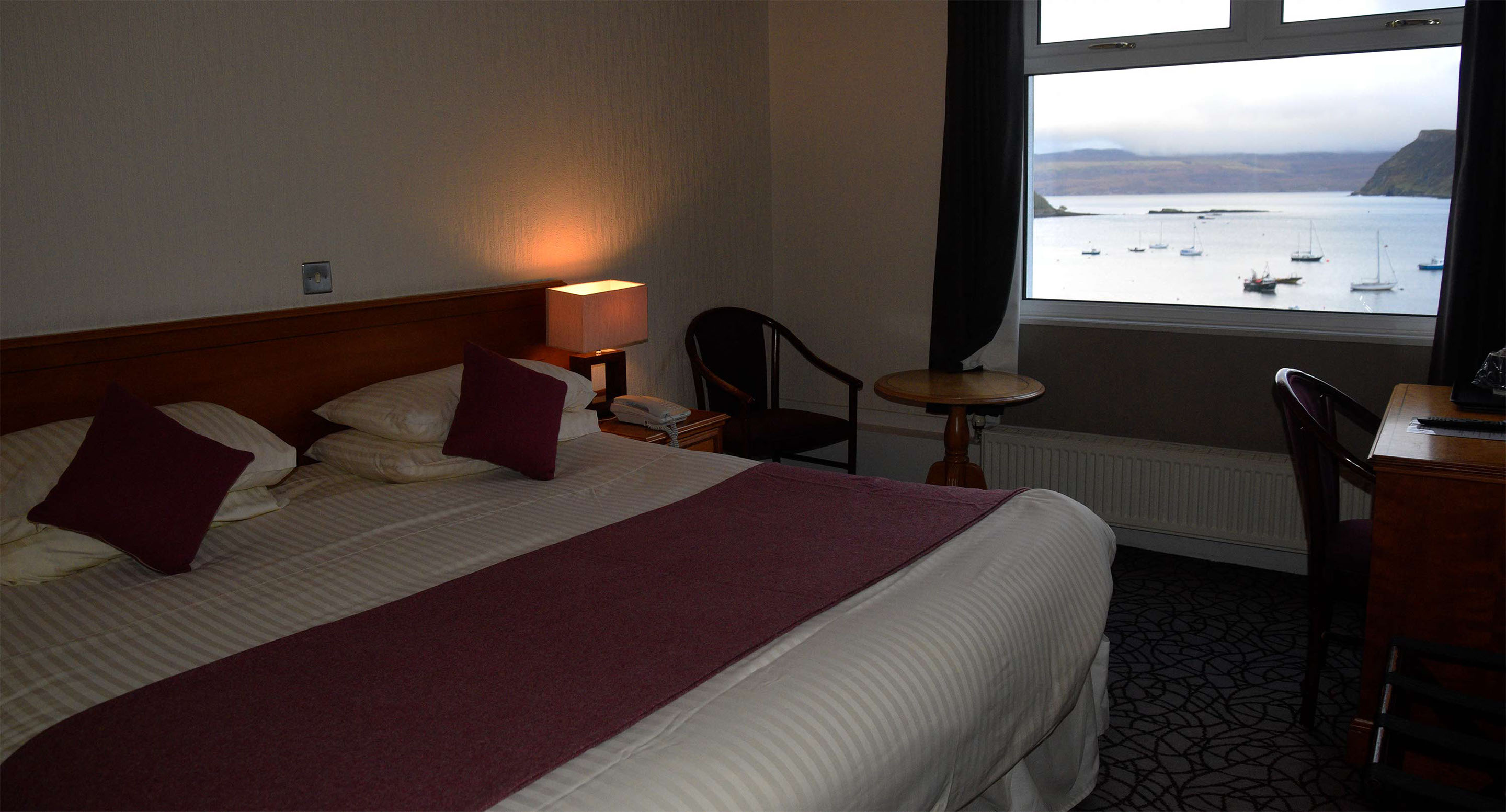 Sea view double room hotel accomodation in Portree with WIFI at The Royal Hotel in Portree